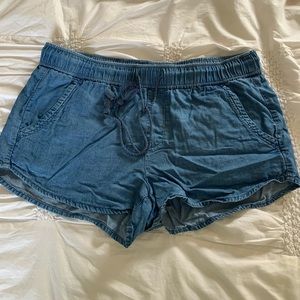 Loft tassel elastic shorts M